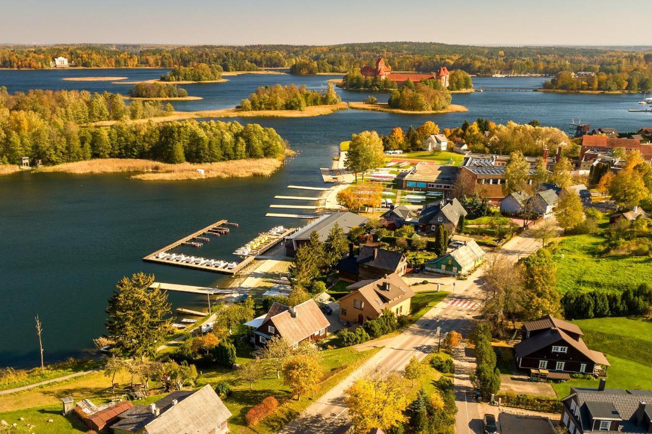 Augutes Zurlienes Apartamentai Otel Trakai Dış mekan fotoğraf