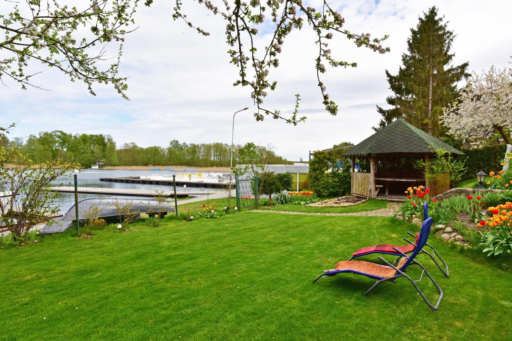 Augutes Zurlienes Apartamentai Trakai Dış mekan fotoğraf