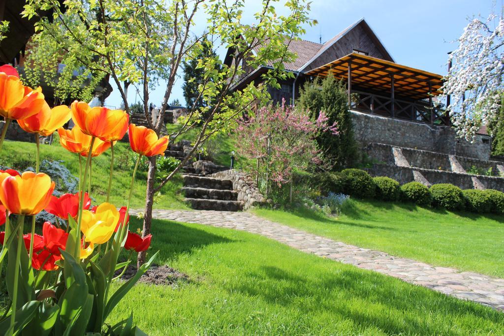 Augutes Zurlienes Apartamentai Trakai Dış mekan fotoğraf