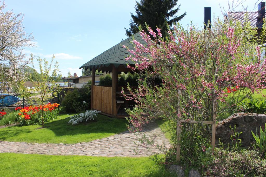 Augutes Zurlienes Apartamentai Trakai Dış mekan fotoğraf