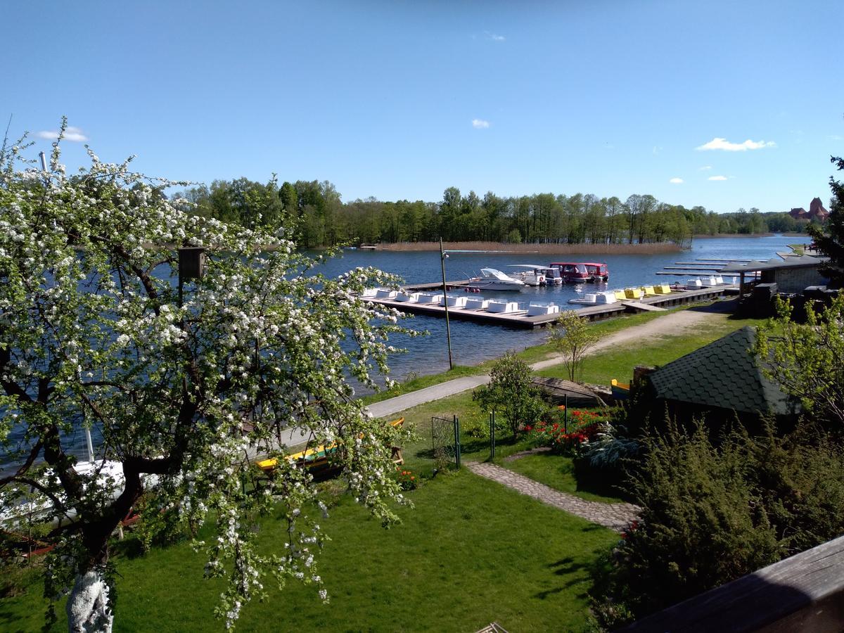 Augutes Zurlienes Apartamentai Otel Trakai Dış mekan fotoğraf